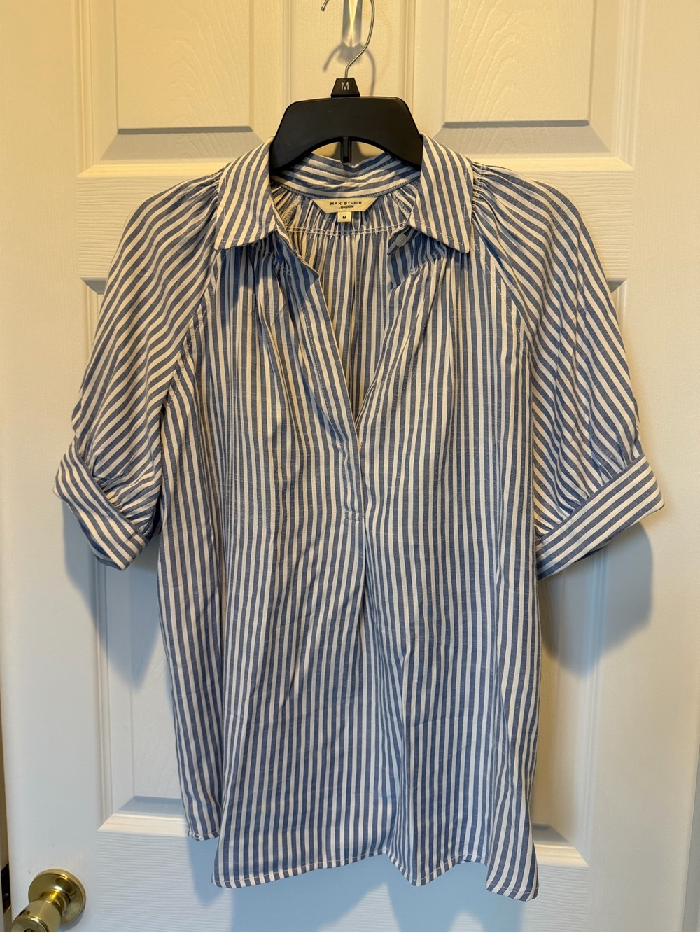Max Studio London Blue & White Striped Blouse Women’s Medium